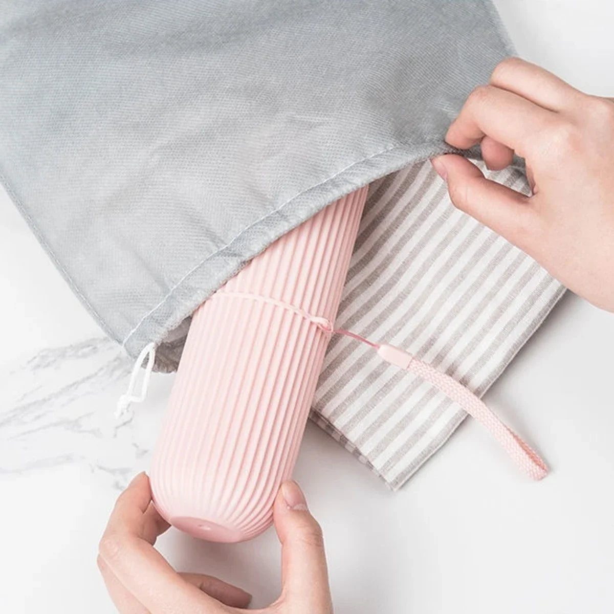 Portable Travel Toothbrush & Toothpaste Storage Case